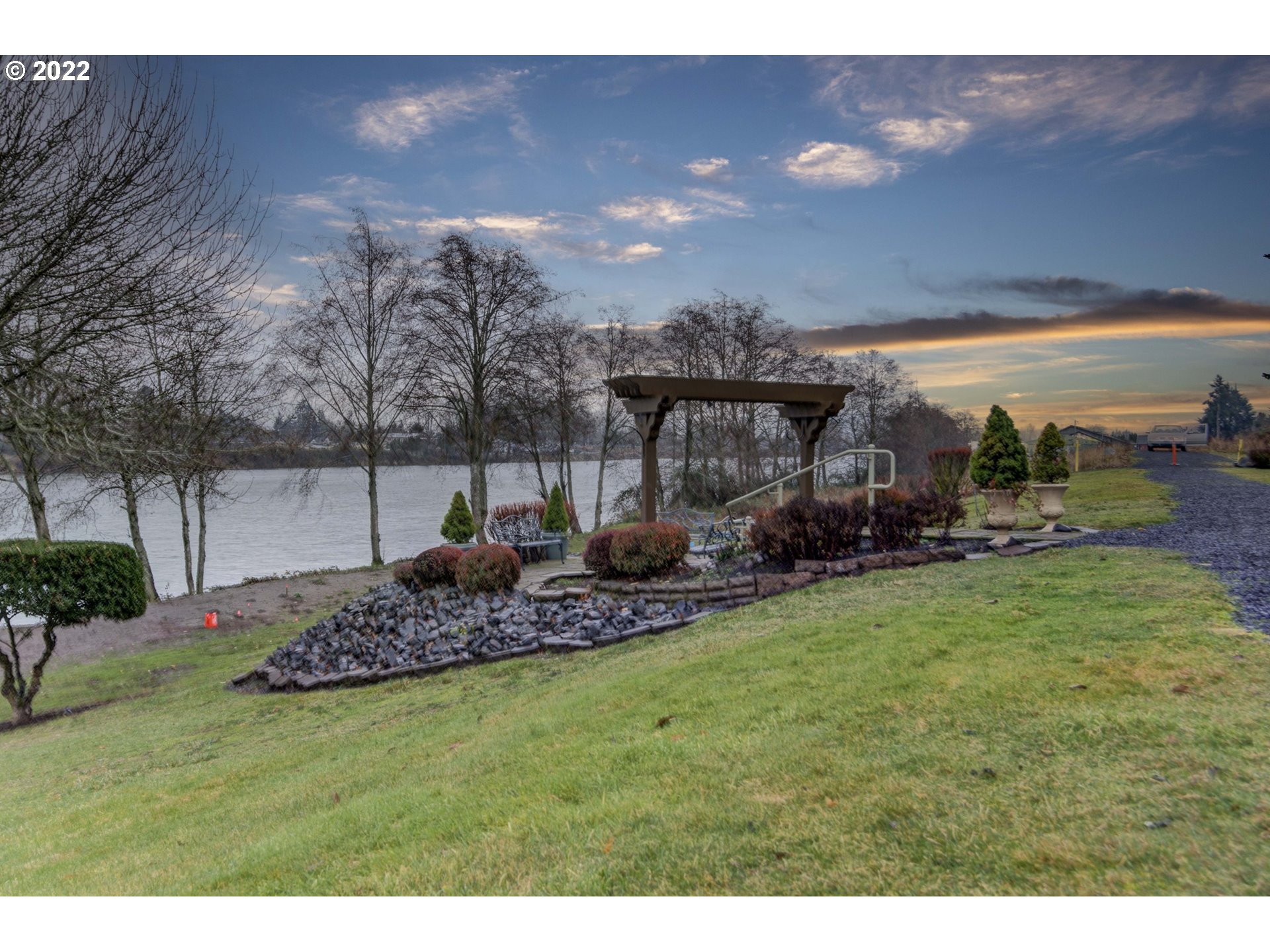 1548 River Road, Unit 110 Longview, WA 98632 - Photo 27 of 27 Gallery Image 27