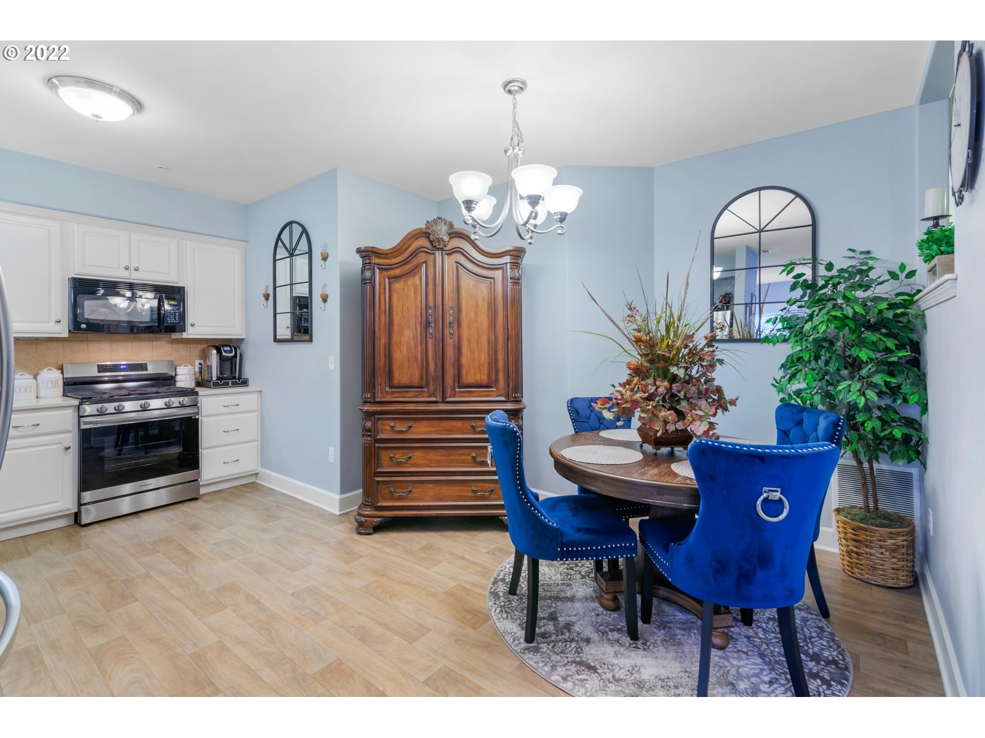 1548 River Road, Unit 110 Longview, WA 98632 - Photo 7 of 27 Gallery Image 7