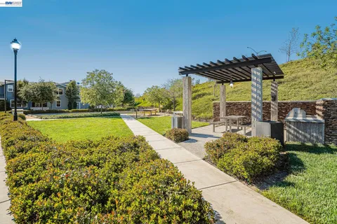 $1,078,000 | 198 Teasel Common, Livermore, CA 94551