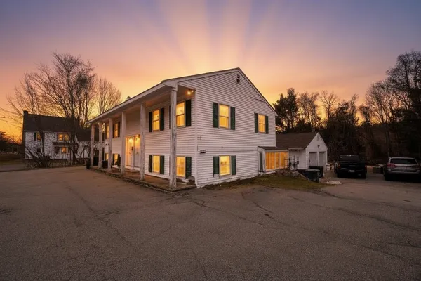 $589,900 | 365 Pembroke Street, Pembroke, NH 03275