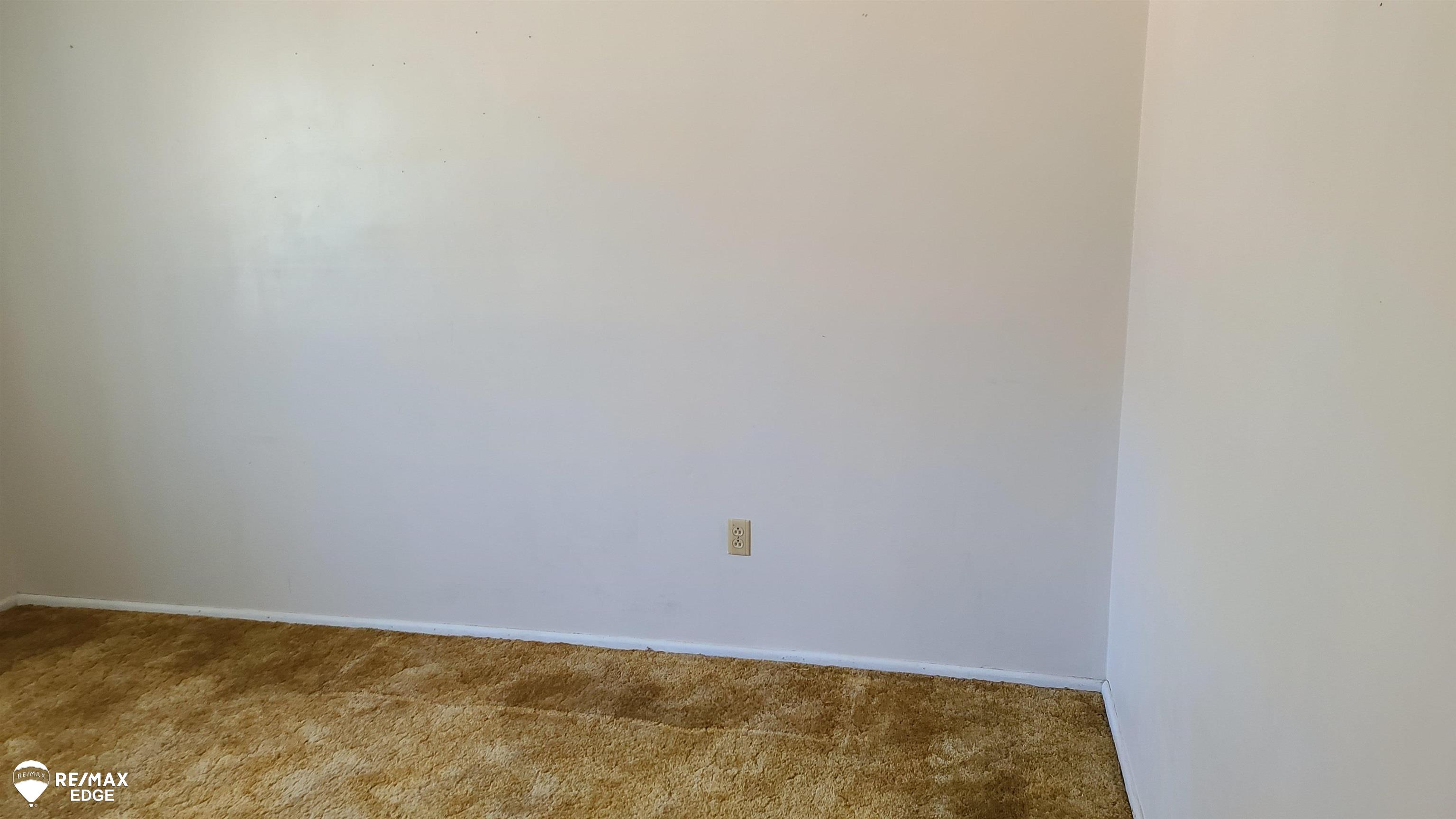 3324 Shannon Road Burton, MI 48529 - Photo 47 of 66 Main Bedroom