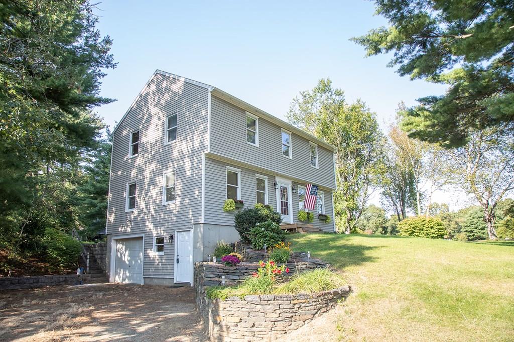12 Blacksmith Road Belchertown, MA 01007 - Photo 1 of 40 Gallery Image 1