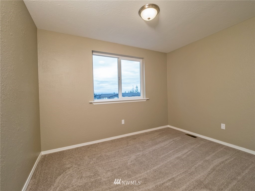 7813 Grant Drive Everett, WA 98203 - Photo 18 of 22