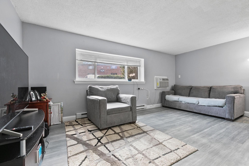 81 Nicholas Road, Unit B Framingham, MA 01701 - Photo 14 of 28