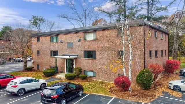 $324,900 | 81 Nicholas Road, Unit B, Framingham, MA 01701