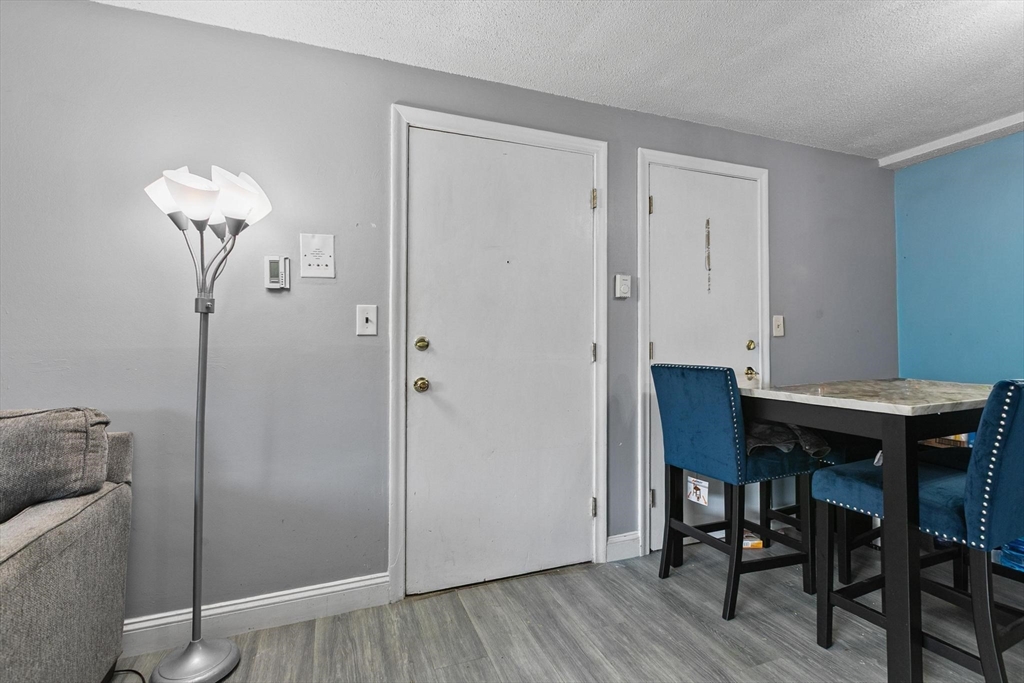 81 Nicholas Road, Unit B Framingham, MA 01701 - Photo 7 of 28