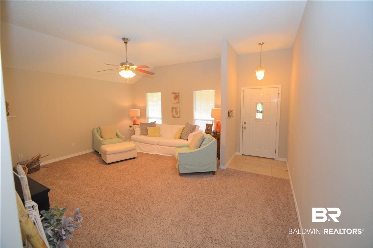 2236 Spring Grove North Mobile, AL 36695 - Photo 4 of 39