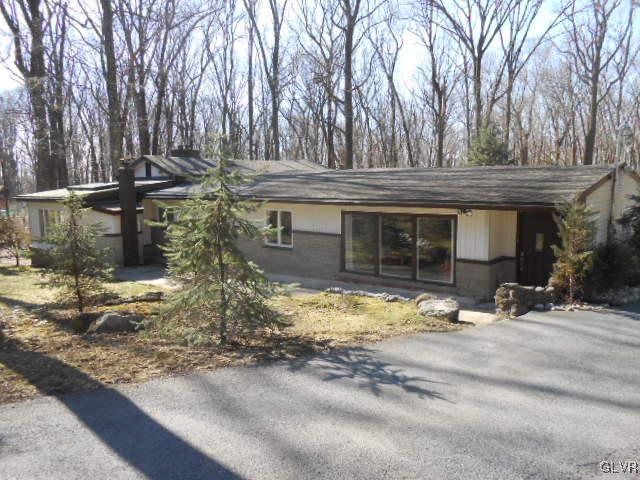 245 Chestnut Hill Road Emmaus, PA 18049 - Photo 1 of 14 Front view