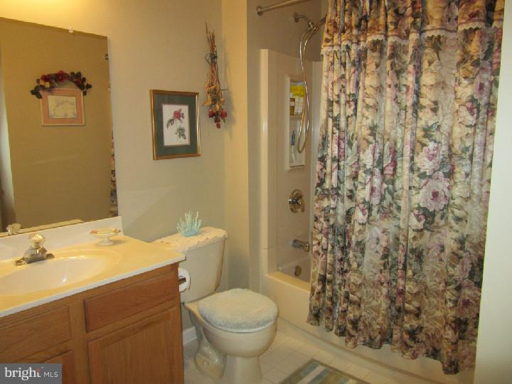 7 Bluebonnet Road Langhorne, PA 19047 - Photo 18 of 25 Bathroom