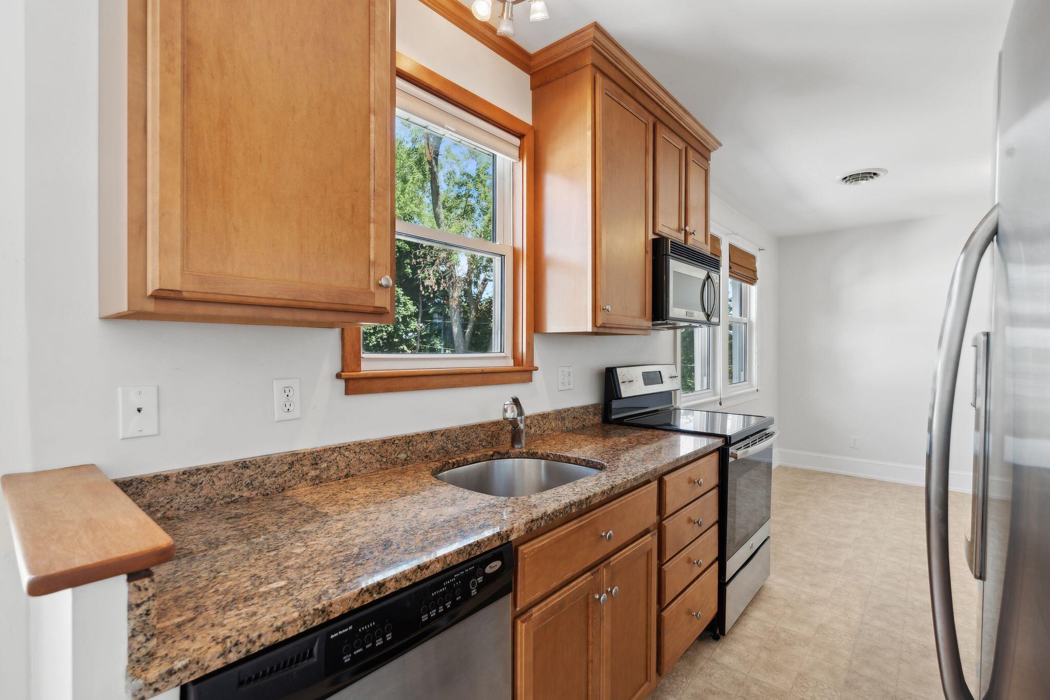 23-25 Deerfield Road Portland, ME 04101 - Photo 34 of 70 53_DSC09934