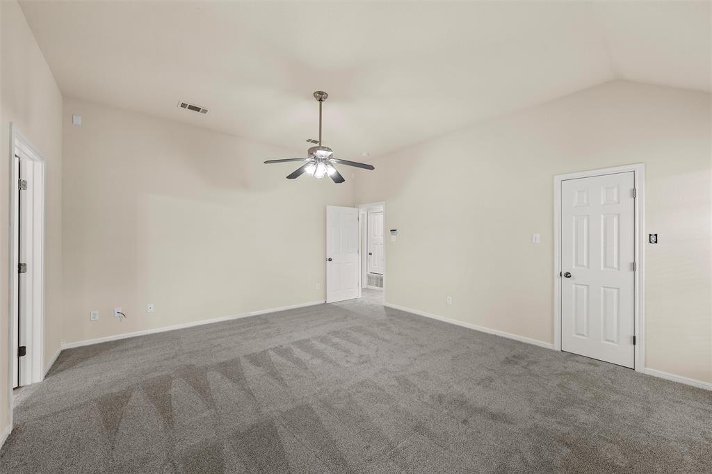 940 Cheyenne Trail Hewitt, TX 76643 - Photo 15 of 40