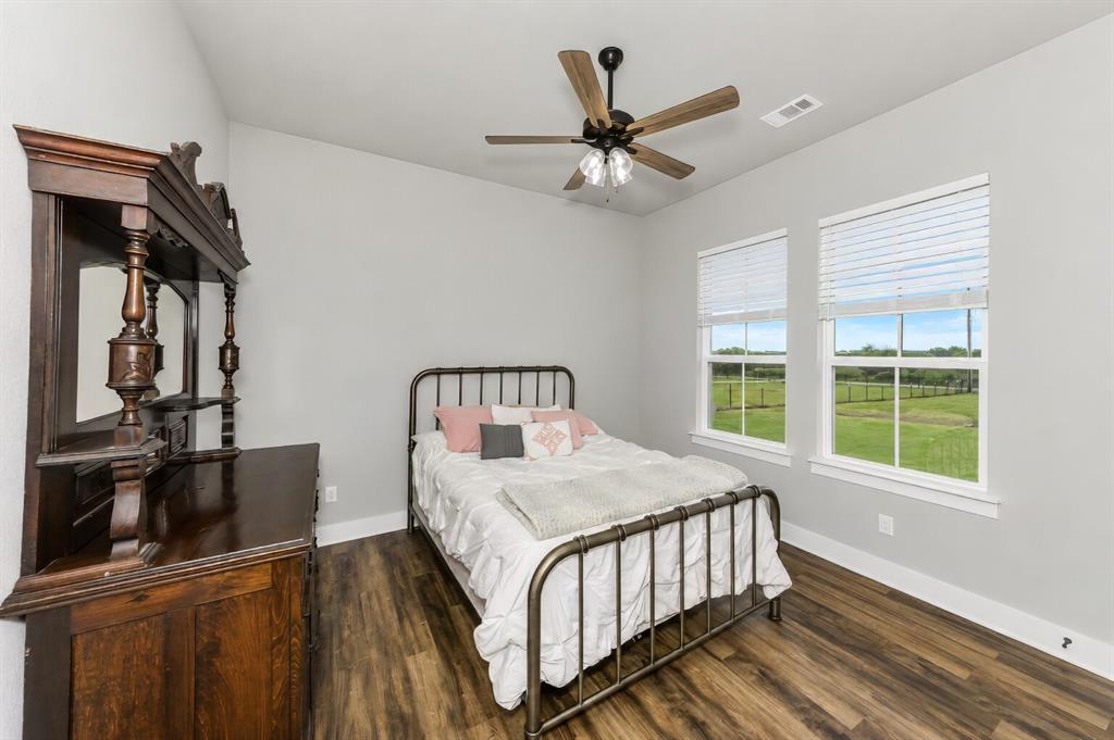2433 Old Denton Highway Decatur, TX 76234 - Photo 21 of 39