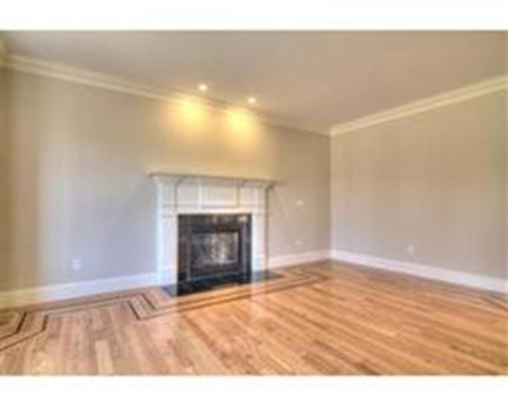 25 Blueberry Hill Road Andover, MA 01810 - Photo 8 of 28 Gallery Image 8