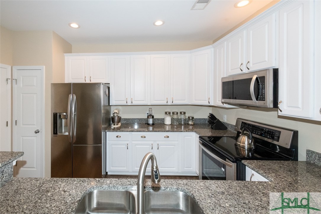 145 Regency Circle Pooler, GA 31322 - Photo 15 of 50