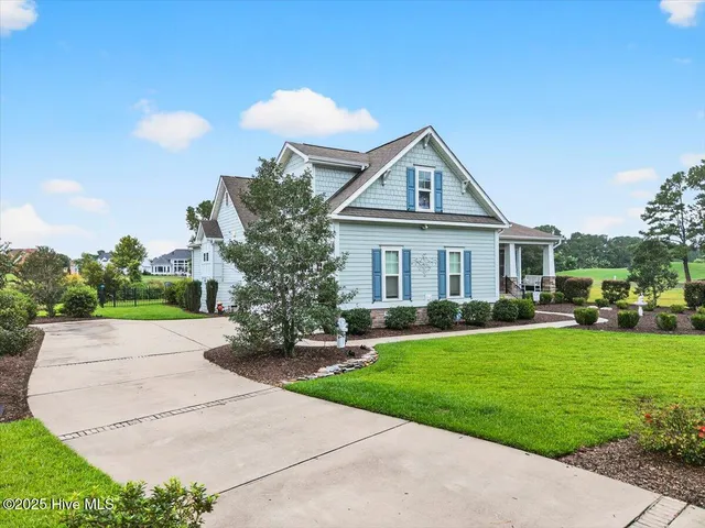 $715,000 | 395 Canoe Court, Calabash, NC 28467