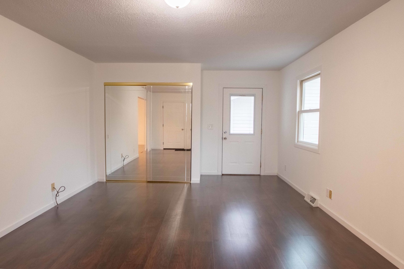 409 West Broadway Ogden, IL 61859 - Photo 6 of 17