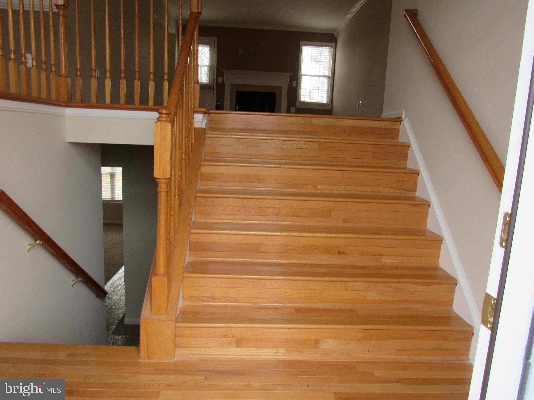 8807 Charm Court Brandywine, MD 20613 - Photo 3 of 30 Interior (General)