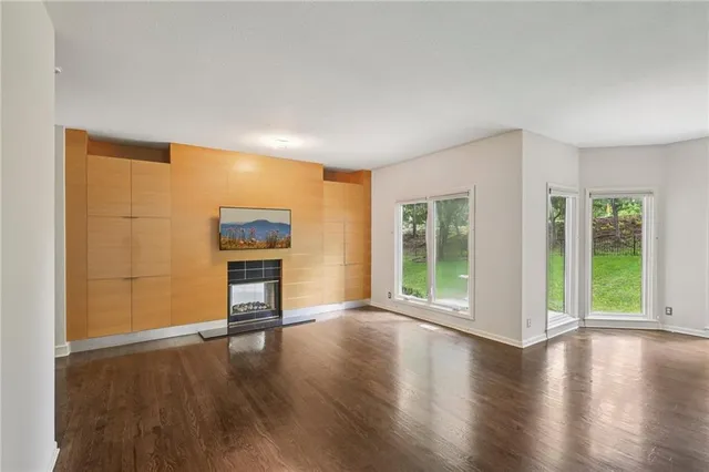 $840,000 | 12909 Maple Street, Overland Park, KS 66209