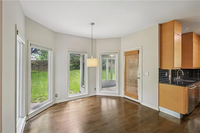 $840,000 | 12909 Maple Street, Overland Park, KS 66209