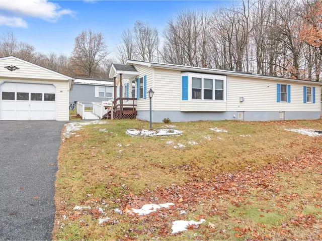 $280,000 | 131 Williston Woods Road, Williston, VT 05495