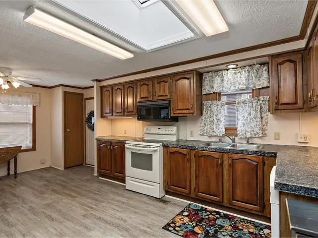 $280,000 | 131 Williston Woods Road, Williston, VT 05495