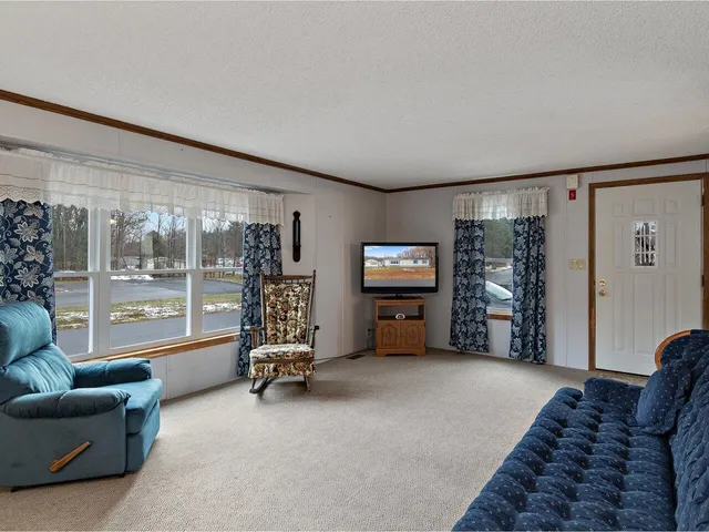 $280,000 | 131 Williston Woods Road, Williston, VT 05495