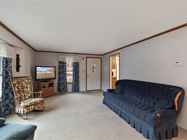 $280,000 | 131 Williston Woods Road, Williston, VT 05495