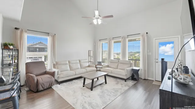 $2,350 | 6370 Tarrant Hill, Schertz, TX 78108