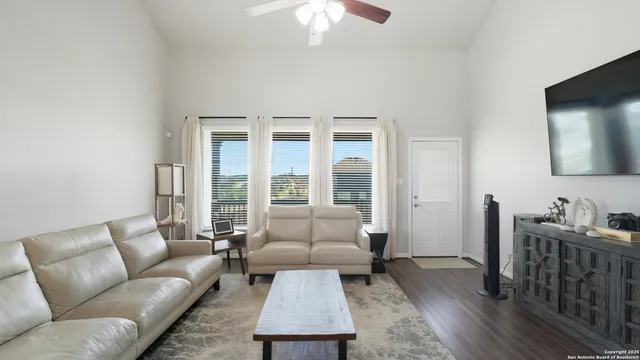 $2,350 | 6370 Tarrant Hill, Schertz, TX 78108