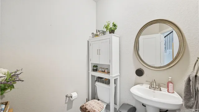 $2,350 | 6370 Tarrant Hill, Schertz, TX 78108