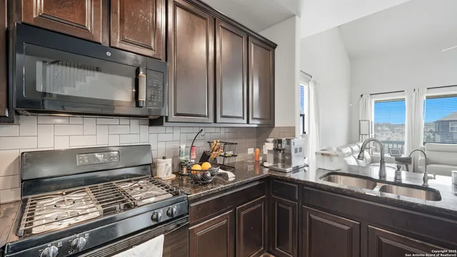 $2,350 | 6370 Tarrant Hill, Schertz, TX 78108