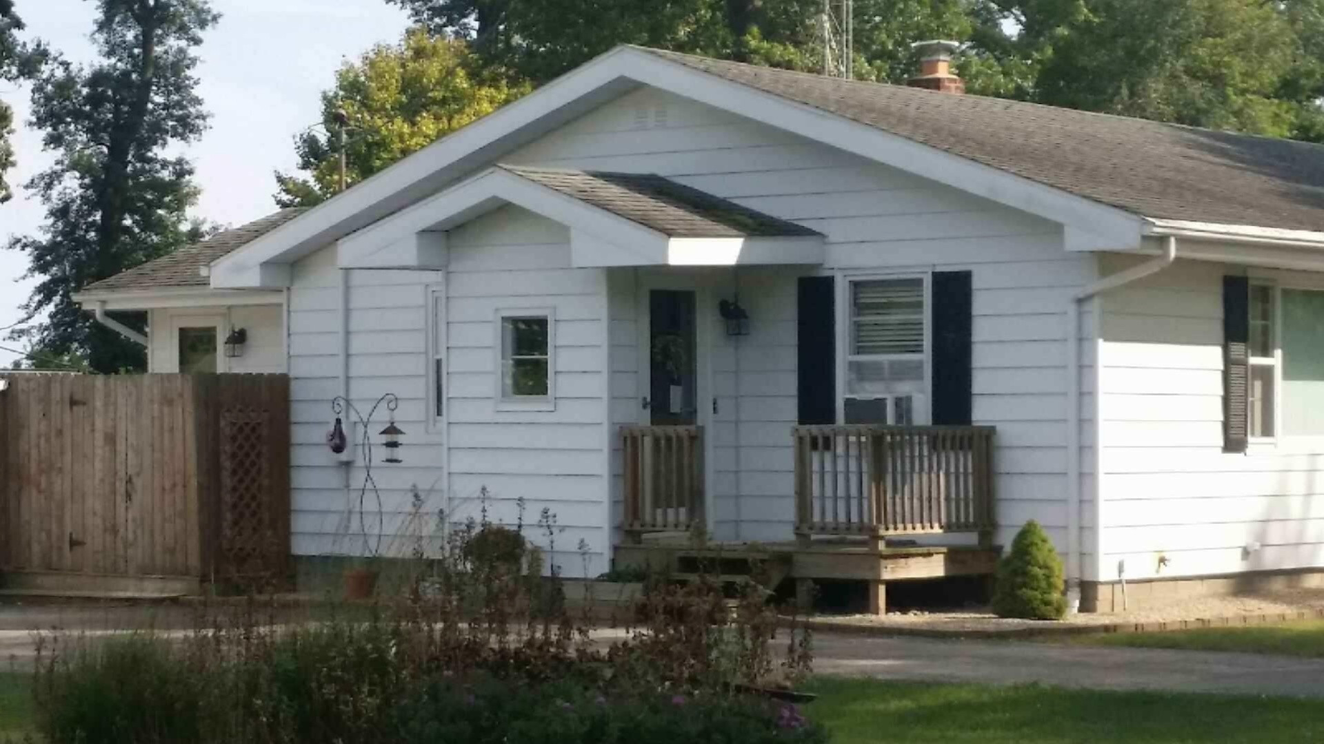 11839 Landon Road Baroda, MI 49101 - Photo 36 of 37 201709129 (1)