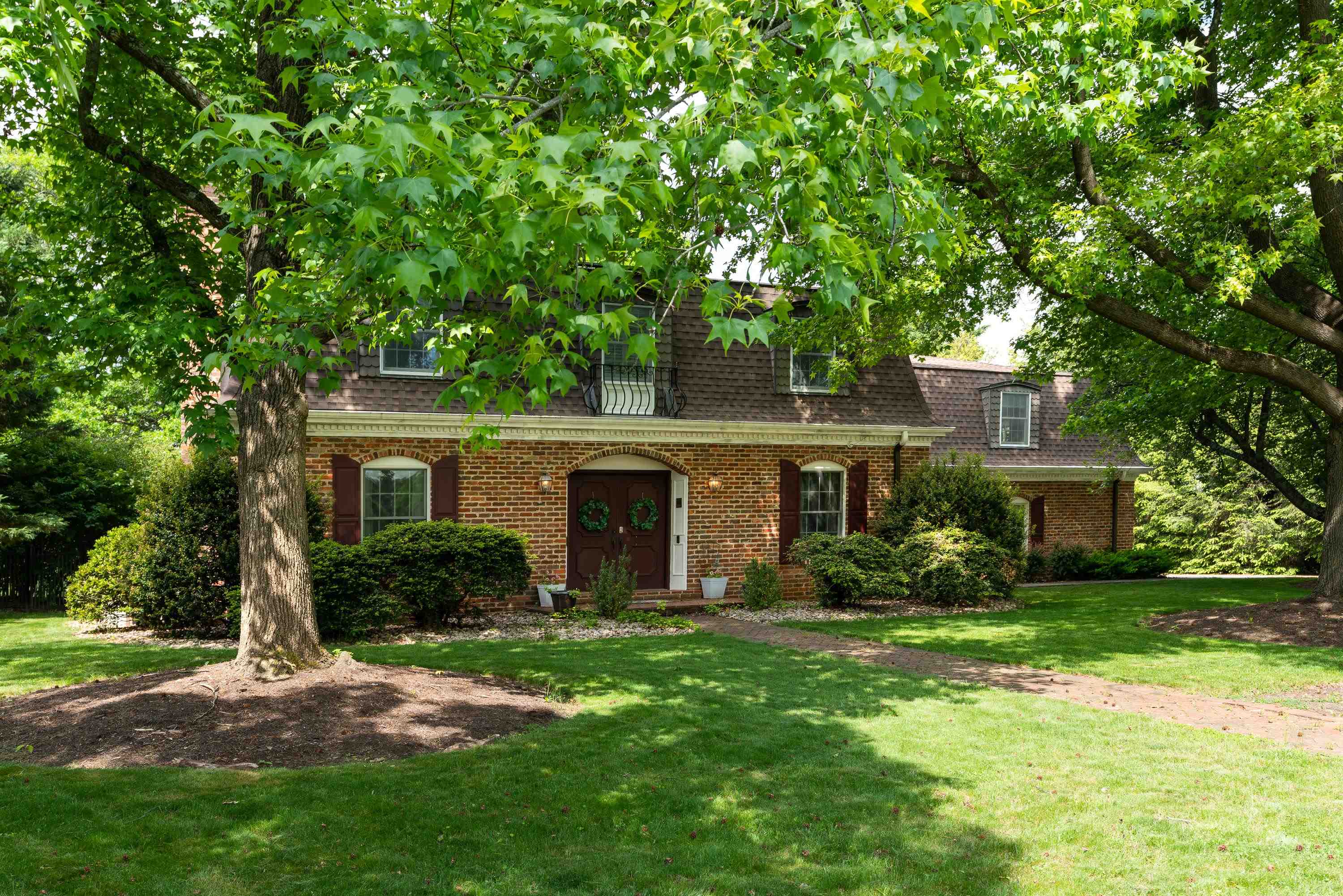 1315 Greenbrier Road Waynesboro, VA 22980 - Photo 2 of 27 Gallery Image 2