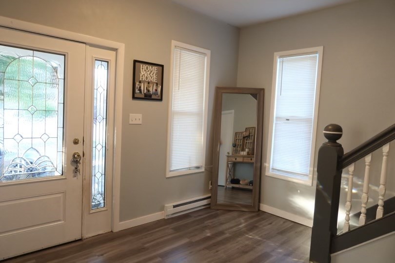 75 Florence Street Springfield, MA 01105 - Photo 3 of 14