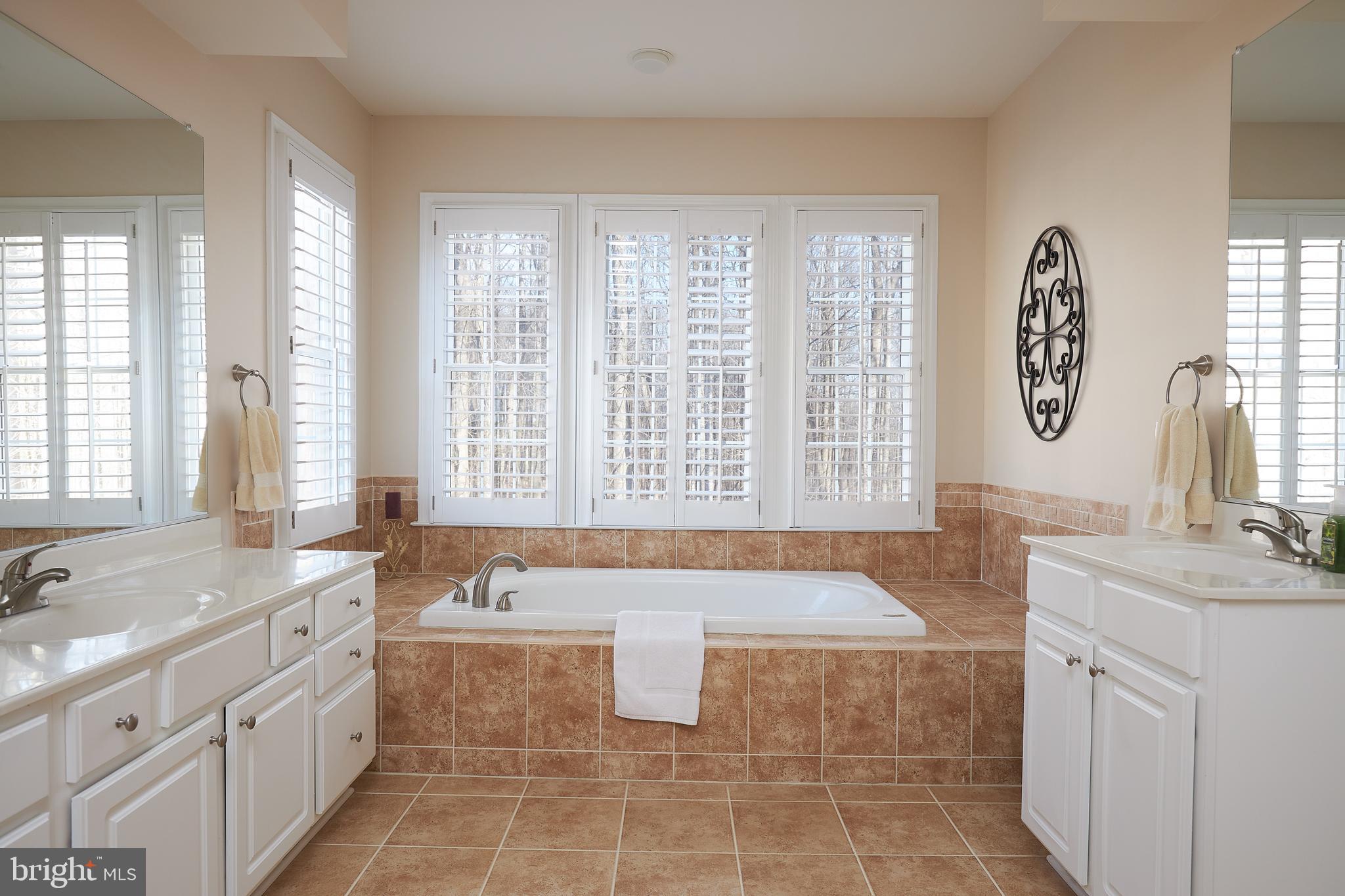 309 Reserve Gate Terrace Silver Spring, MD 20905 - Photo 33 of 65 Gallery Image 33