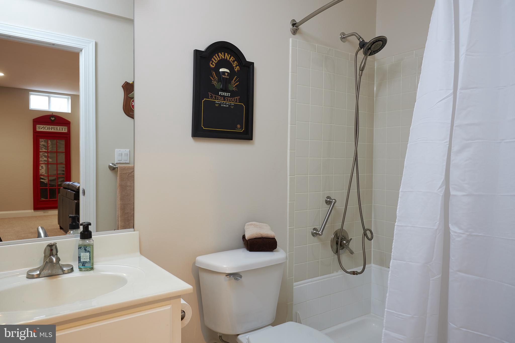 309 Reserve Gate Terrace Silver Spring, MD 20905 - Photo 51 of 65 Gallery Image 51