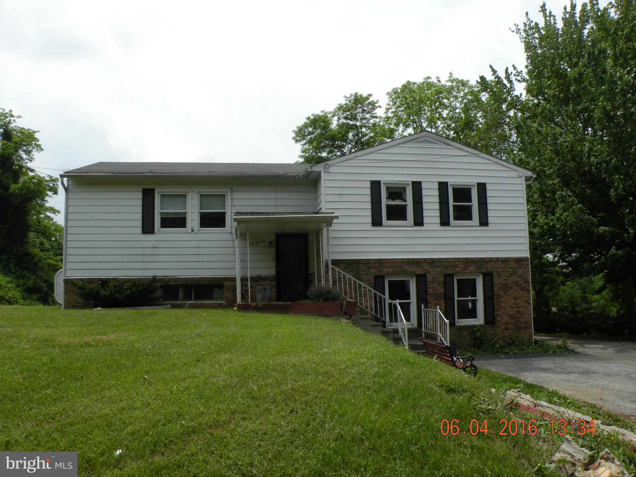 Exterior (Front)