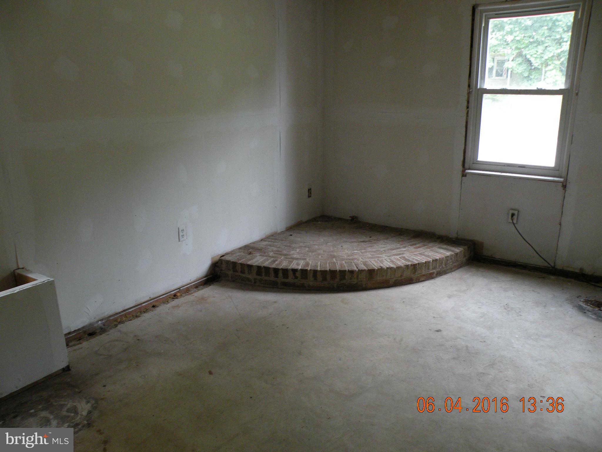 19904 Middletown Road Freeland, MD 21053 - Photo 12 of 25 Interior (General)