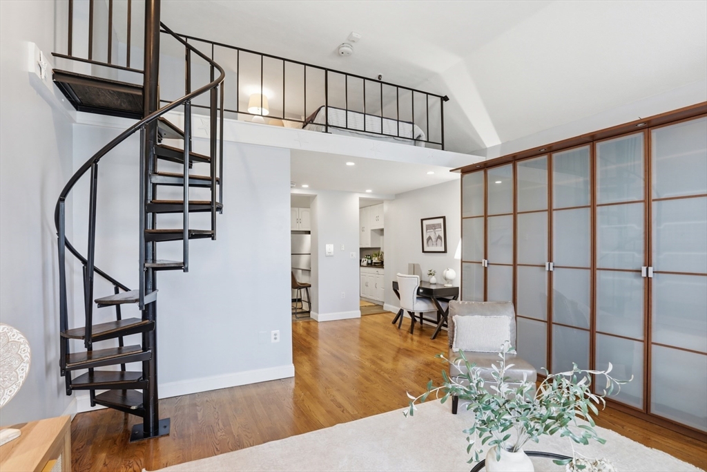 3 Appleton Street, Unit 504 Boston, MA 02116 - Photo 13 of 20