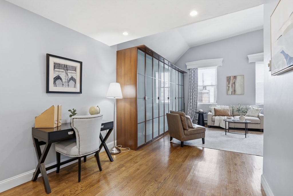 3 Appleton Street, Unit 504 Boston, MA 02116 - Photo 16 of 20