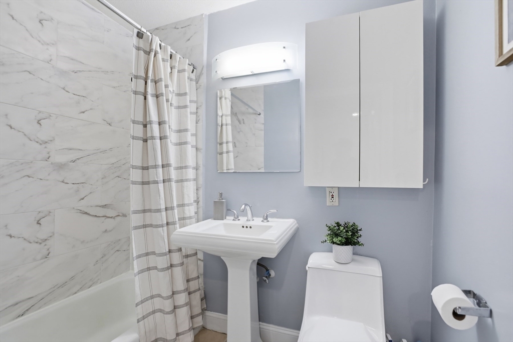 3 Appleton Street, Unit 504 Boston, MA 02116 - Photo 18 of 20