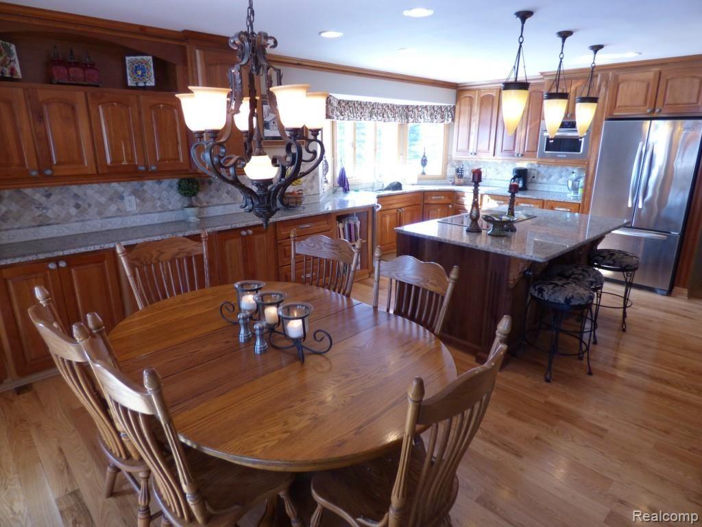 401 Palms Road Columbus, MI 48063 - Photo 14 of 59 P1010860.jpg