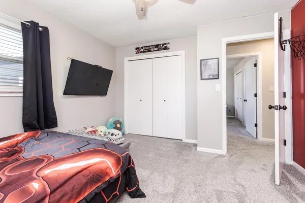 $250,000 | 405 West Jeffery Street, Cullom, IL 60929