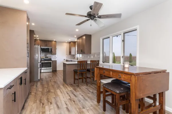 $250,000 | 405 West Jeffery Street, Cullom, IL 60929