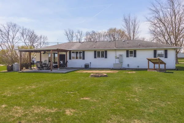 $250,000 | 405 West Jeffery Street, Cullom, IL 60929