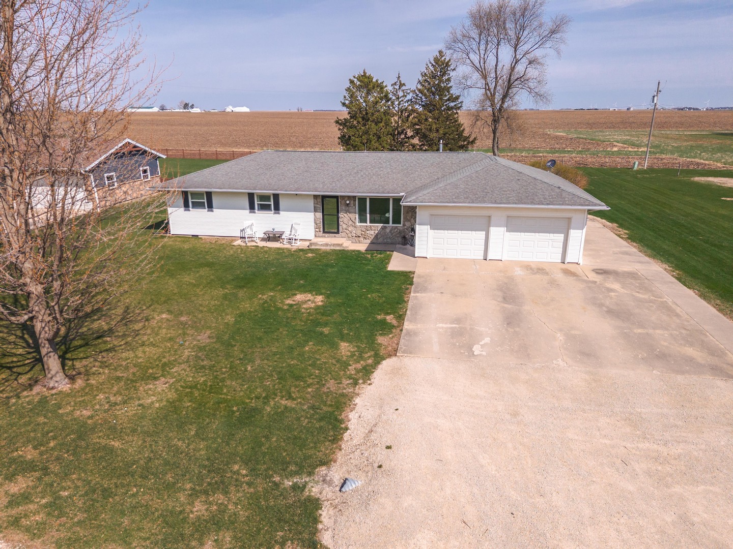 405 West Jeffery Street Cullom, IL 60929 - Photo 44 of 44