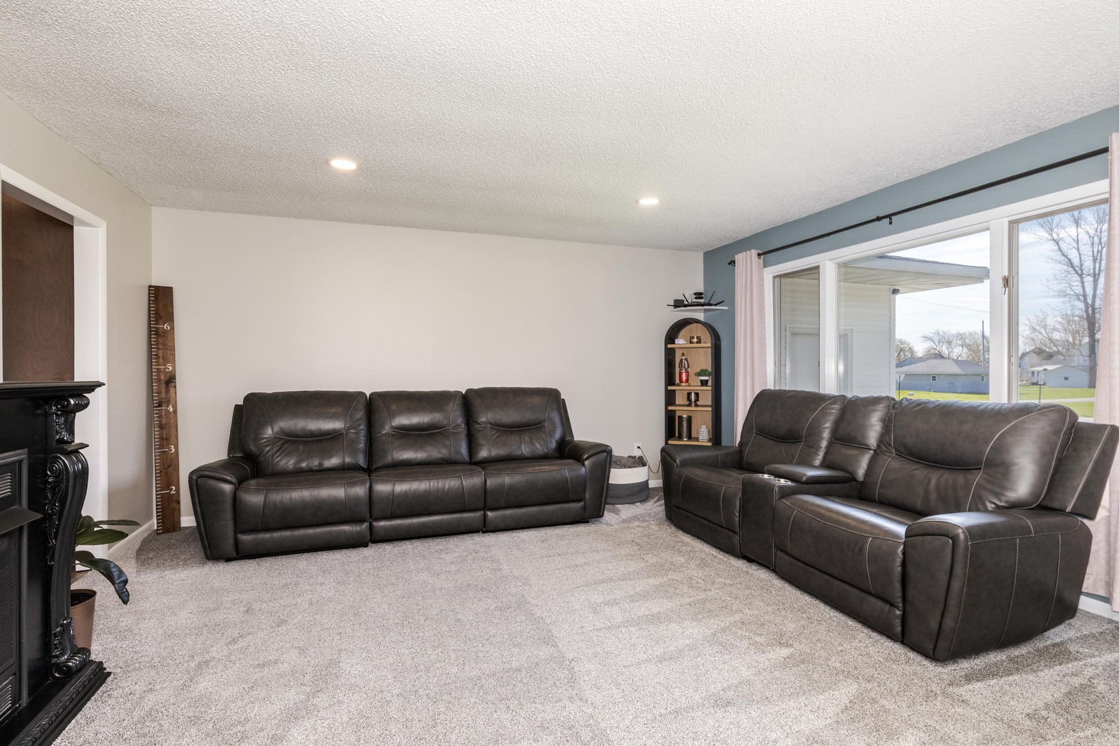 405 West Jeffery Street Cullom, IL 60929 - Photo 5 of 44