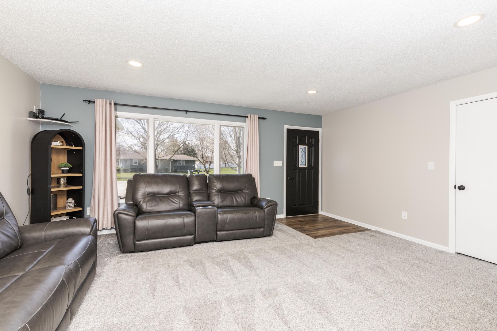 405 West Jeffery Street Cullom, IL 60929 - Photo 8 of 44