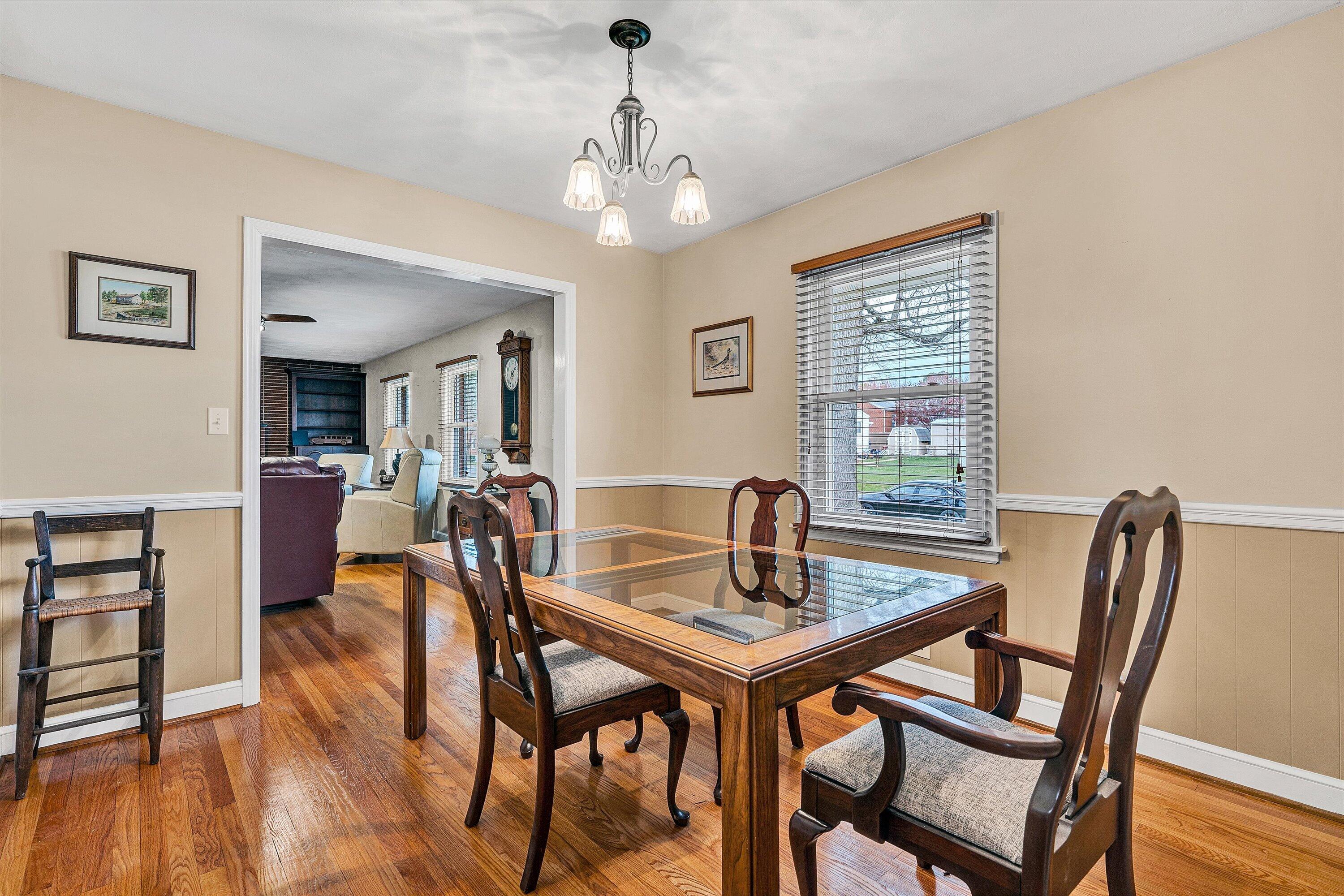 3411 Frontier Road Northwest Roanoke, VA 24012 - Photo 9 of 33 09-SGP-08713