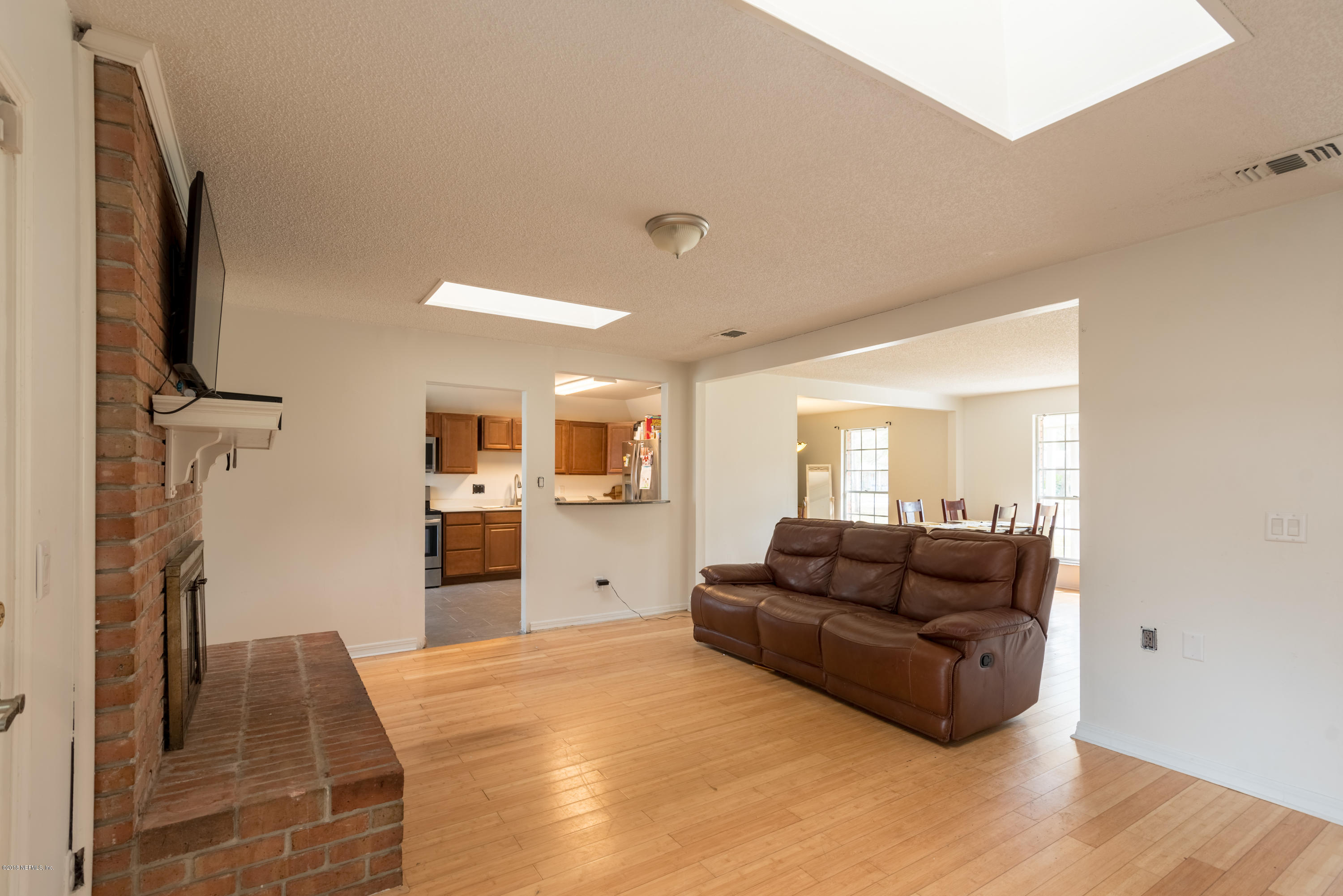 3447 Hartley Road Jacksonville, FL 32257 - Photo 8 of 18 _DSC1393-HDR